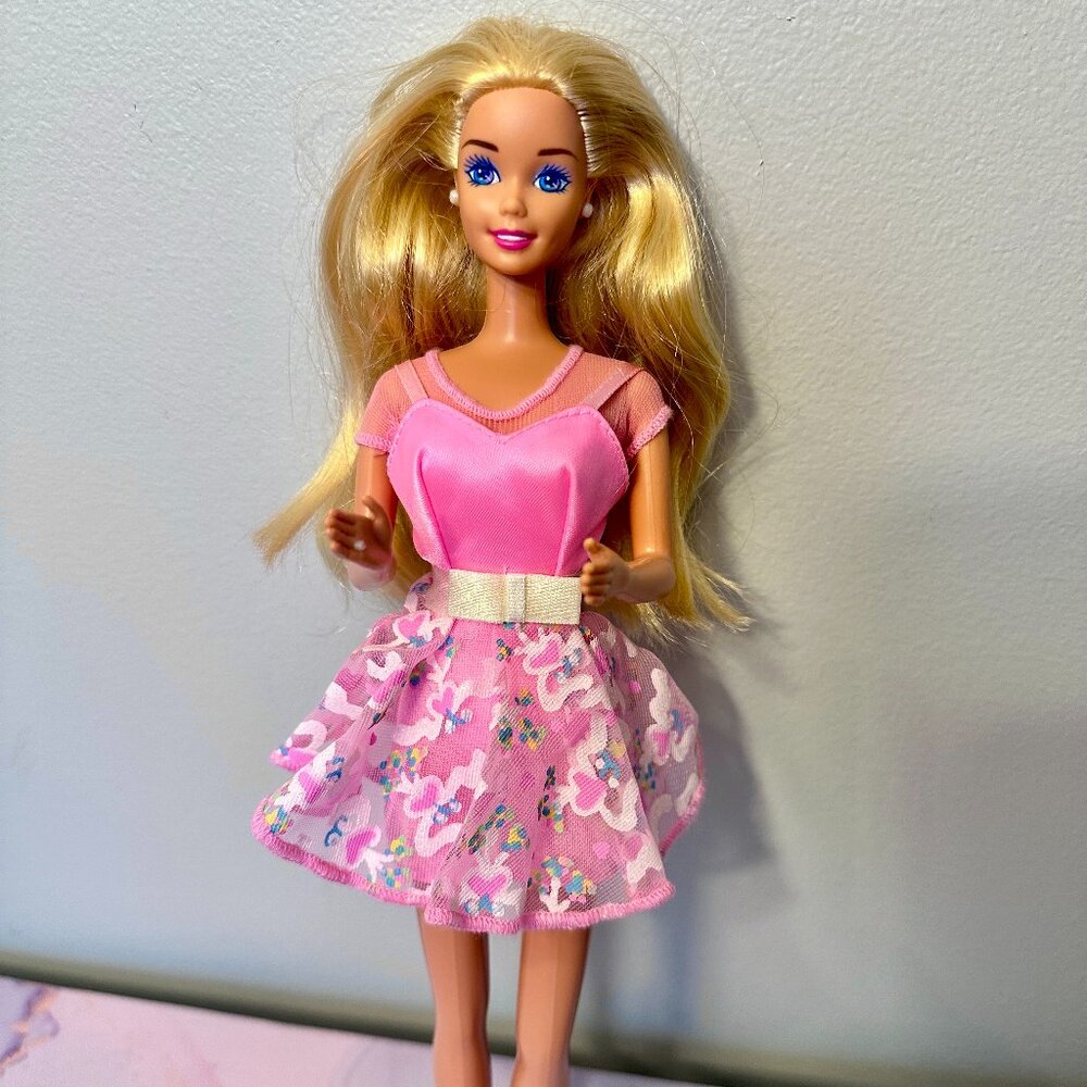 My First Tea Party Barbie Doll 1995 Mattel 14592 Pink Dress Molded Shoes